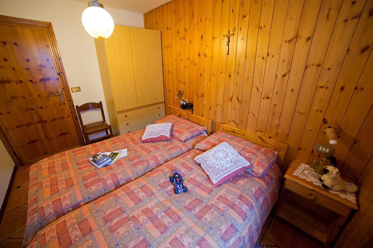 Chalet Bucaneve Santa Caterina Valfurva Aparthotel