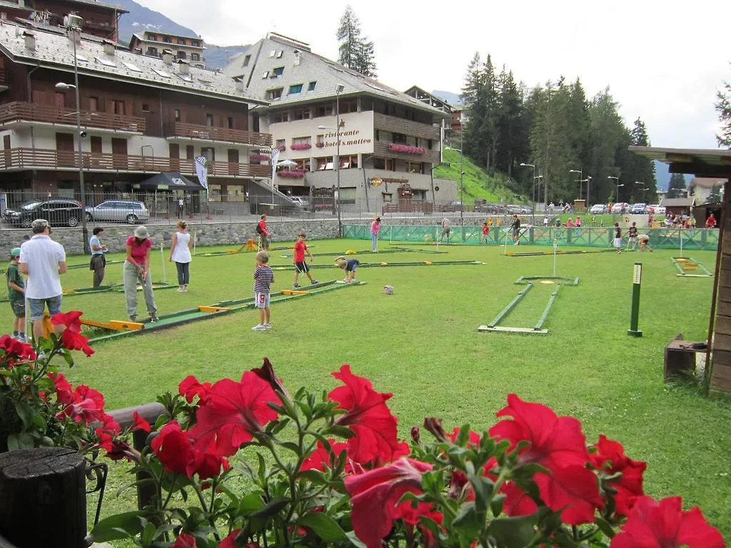 Chalet Bucaneve Santa Caterina Valfurva Aparthotel