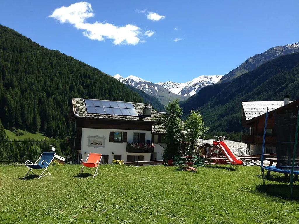 Aparthotel Chalet Bucaneve Santa Caterina Valfurva Italy