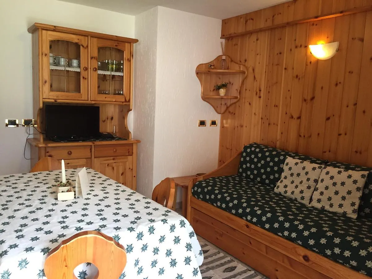 Chalet Bucaneve Santa Caterina Valfurva Apartmanhotel